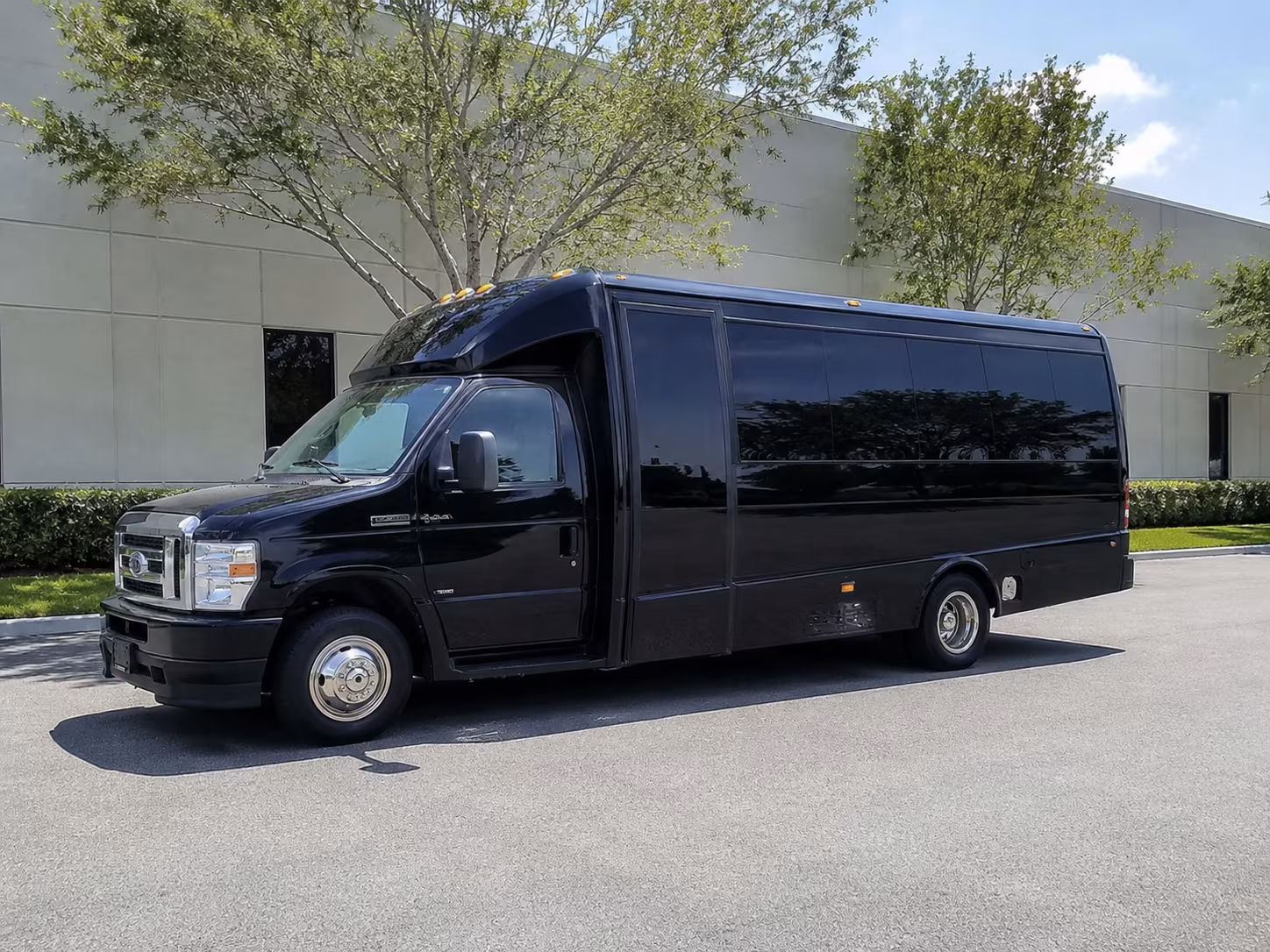 compare minibuses and charter buses for every flint area school group