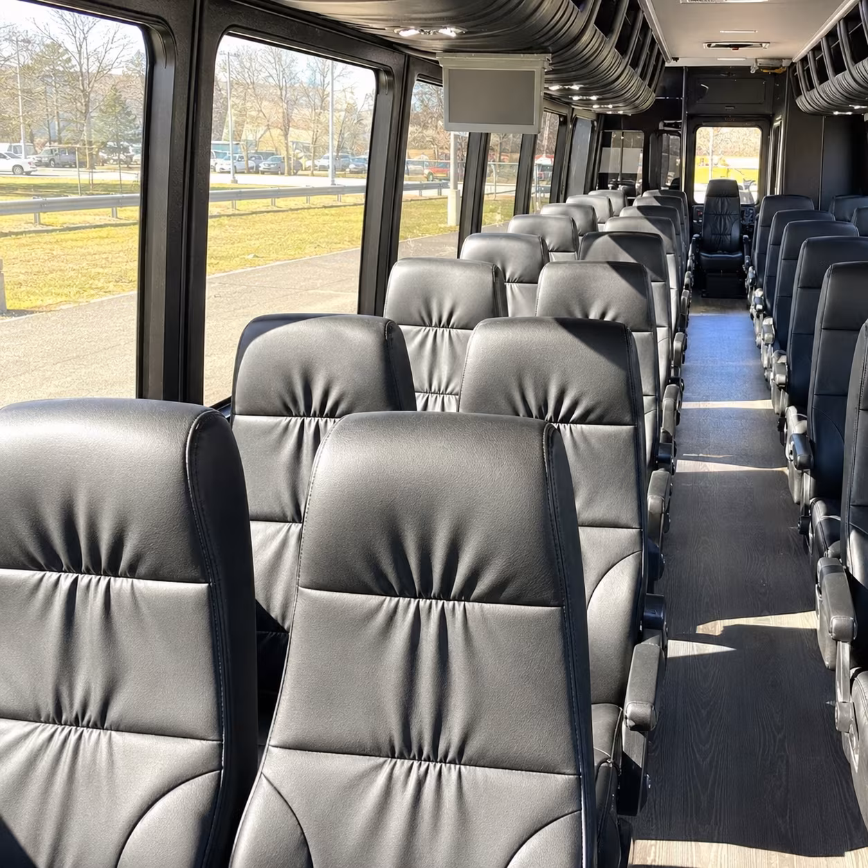 detroit seamless shuttle service for detroit school field trips