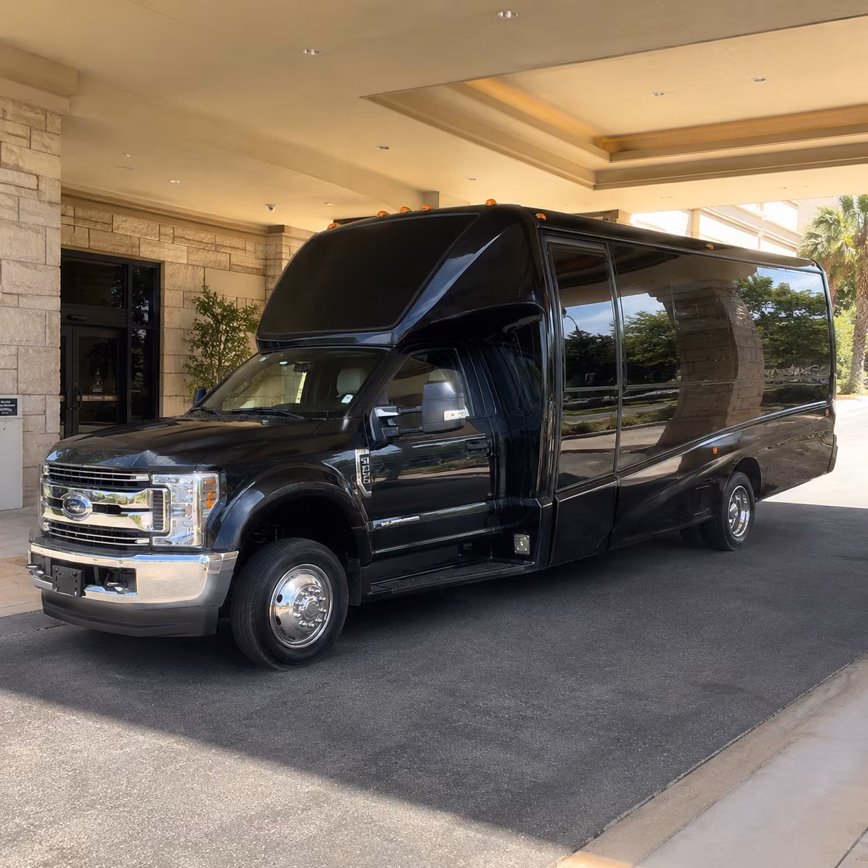 flint wedding party bus rental