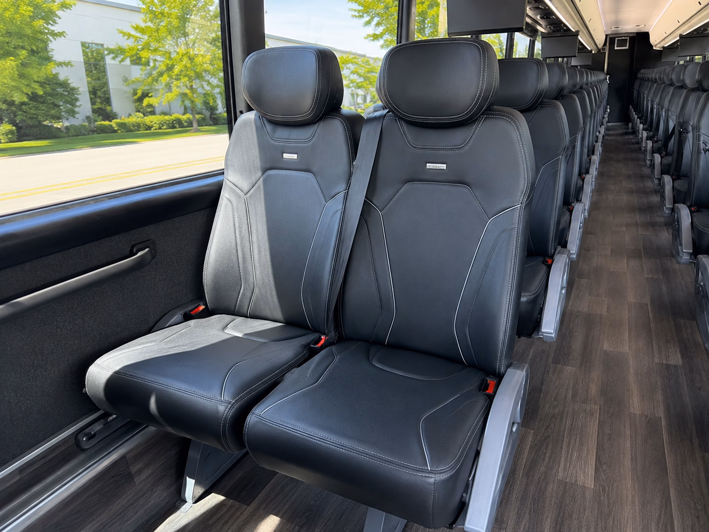 lansing airport transfers made simple