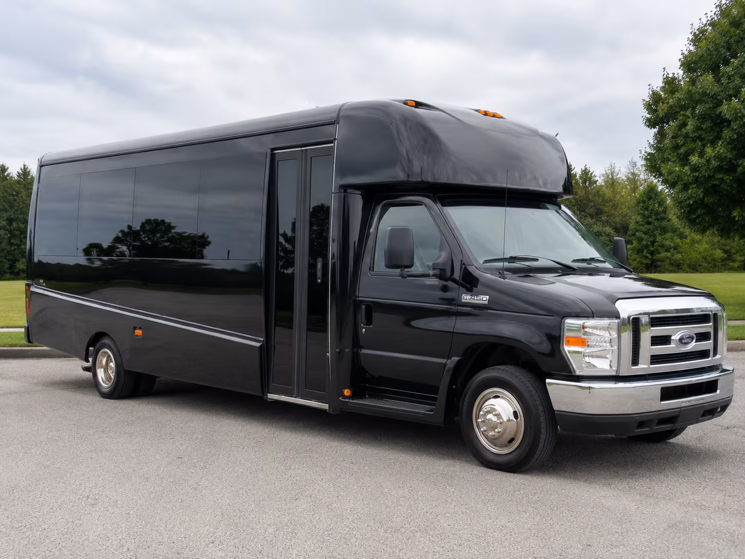 livonia private airport transportation without the stress