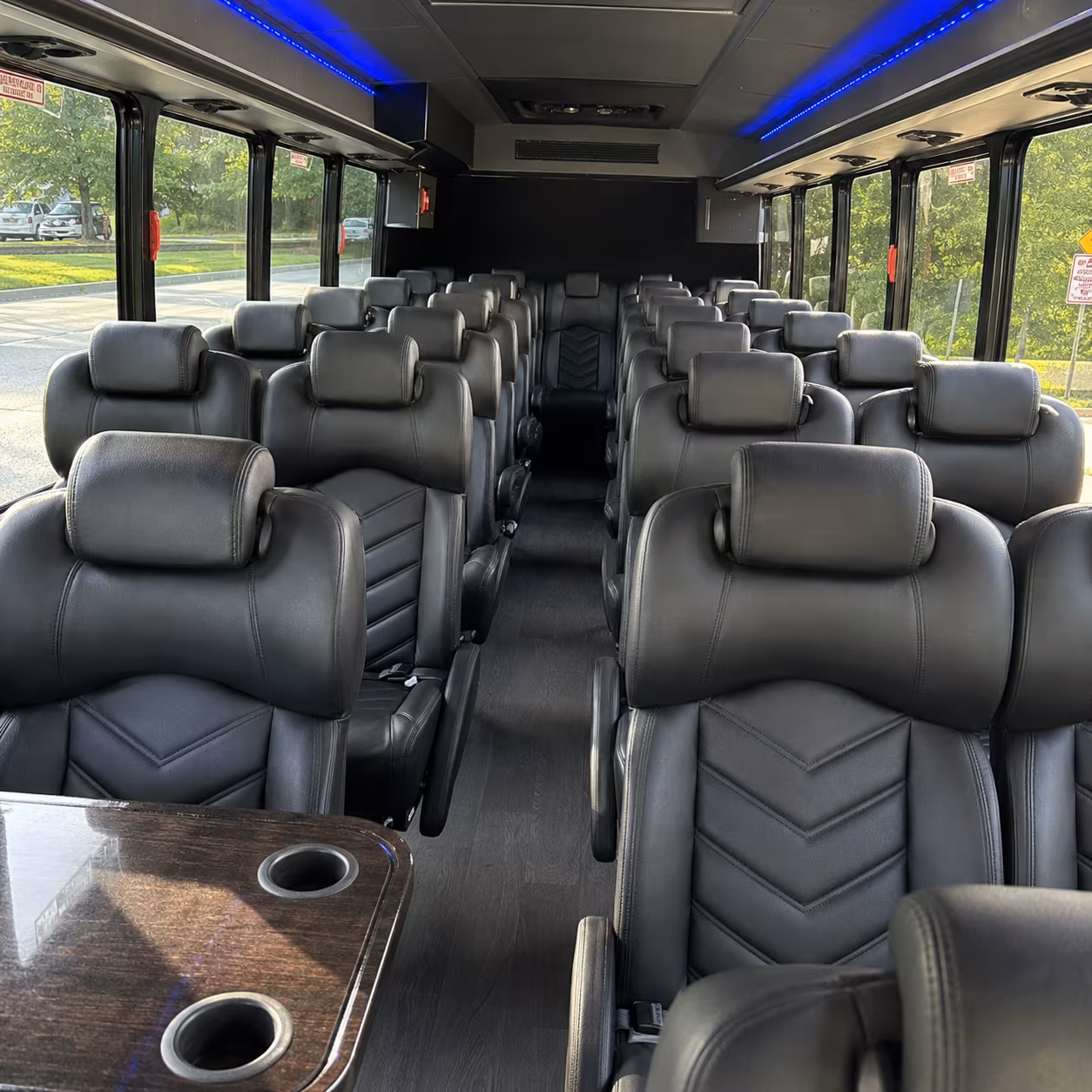 livonia transportation for livonia wedding parties and guests
