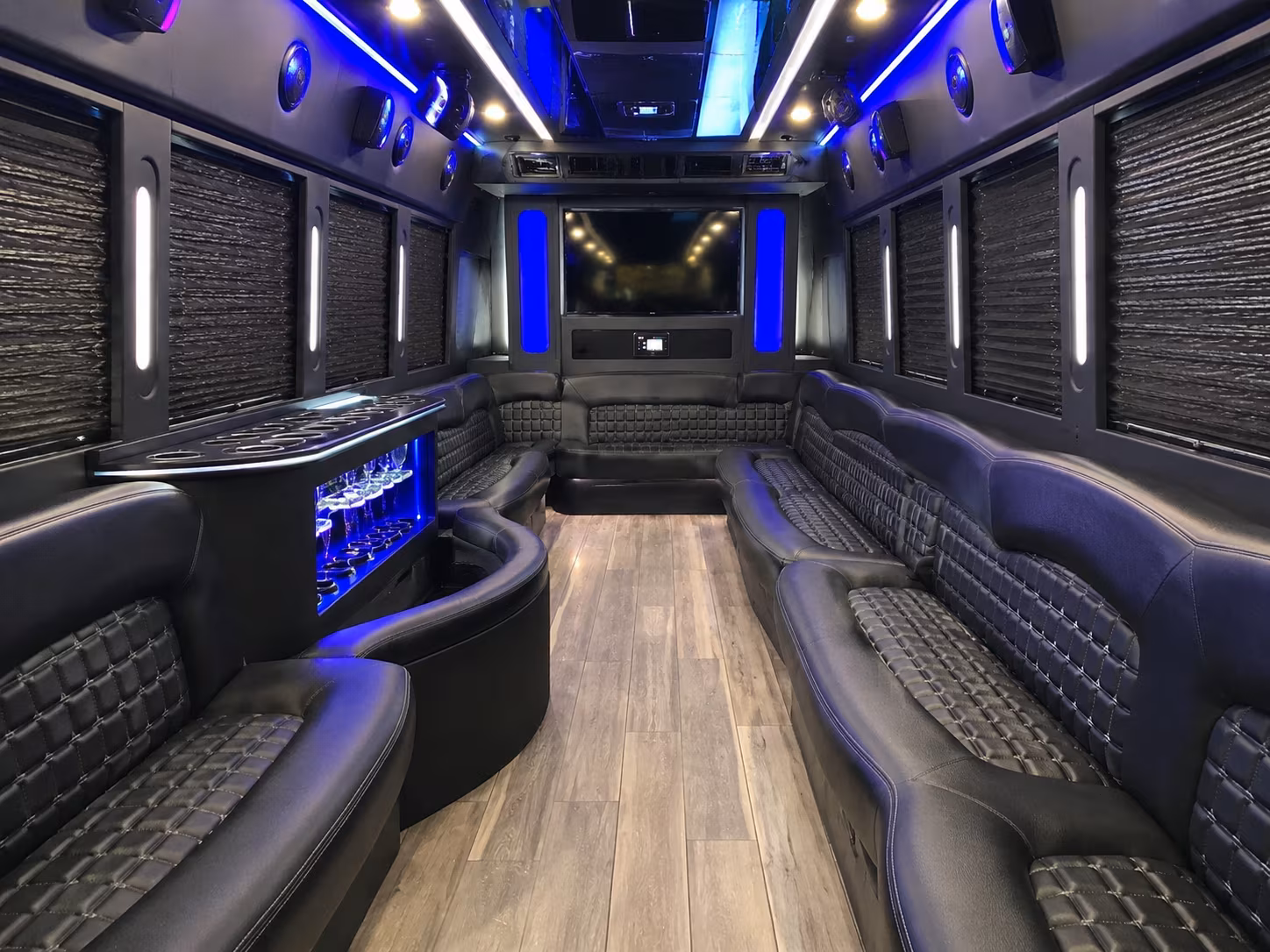 saginaw book the perfect ride with saginaw prom bus rentals