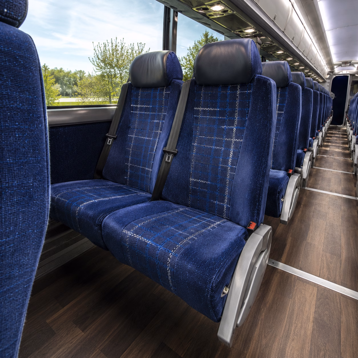 saginaw professional corporate charter bus rentals in saginaw