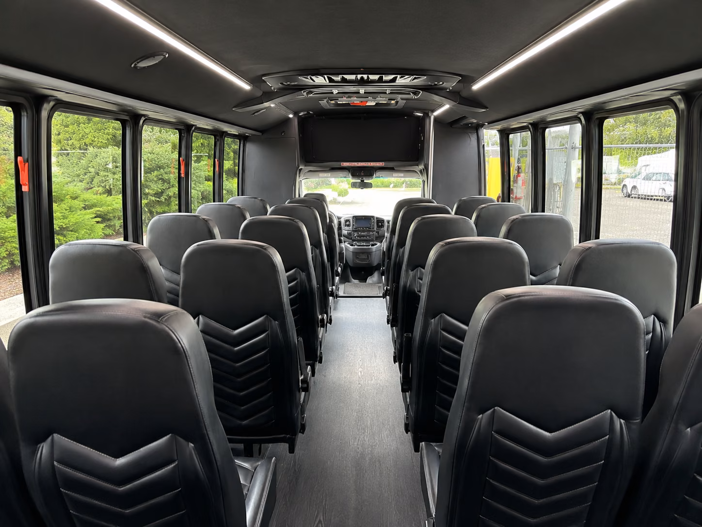 sterling heights professional corporate charter bus rentals in sterling heights
