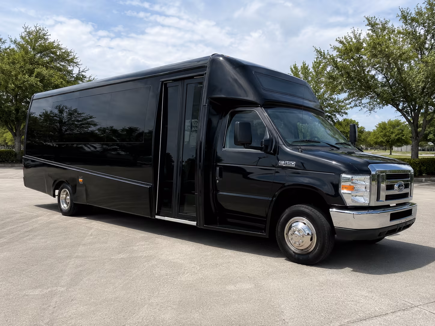 warren get your employees to work on time with a warren charter bus