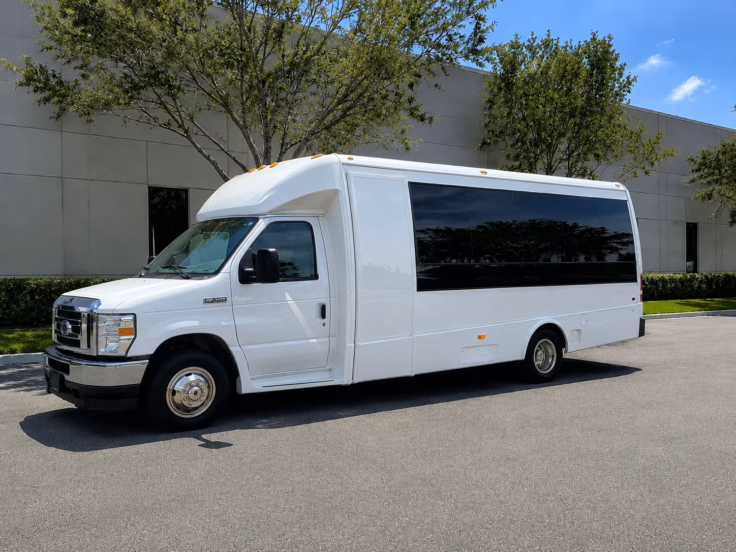 wedding guest shuttle loops from grand blanc to downtown flint venues